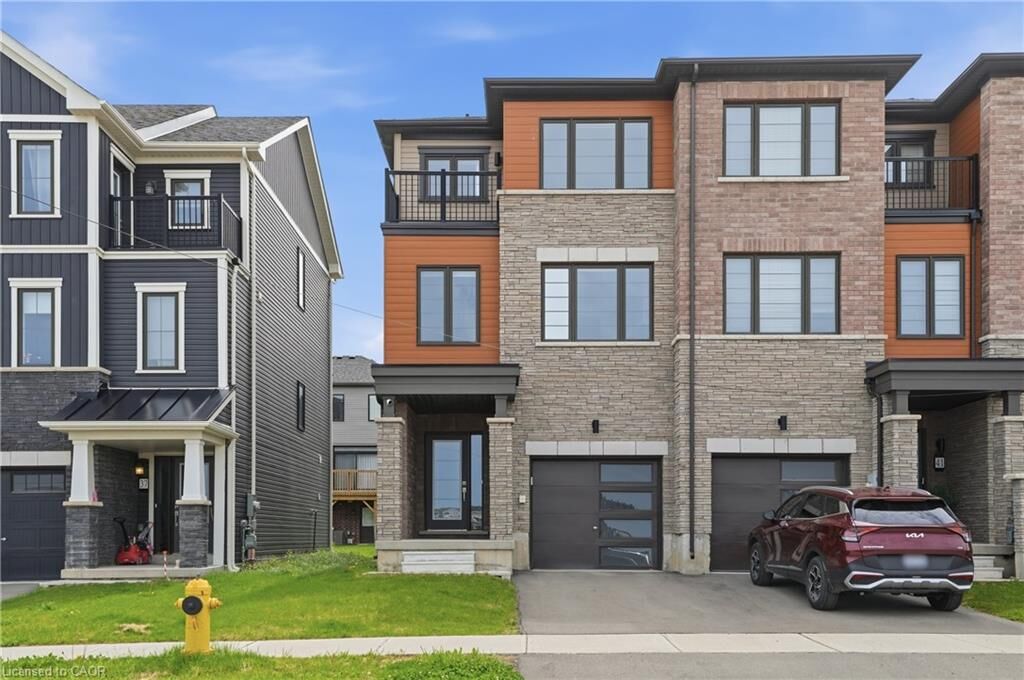 Property Photo: 39 Baskett Street ON N3T 0W5