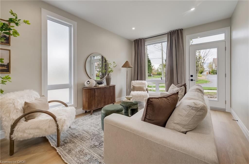 Property Photo: 210 Heritage Drive Main ON N2B 3J6
