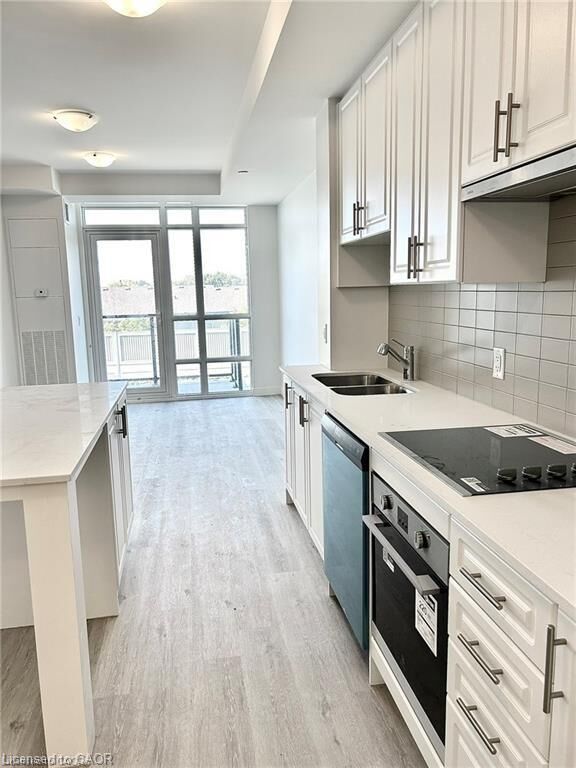 Property Photo:  461 Green Road 326  ON L8E 5B4 