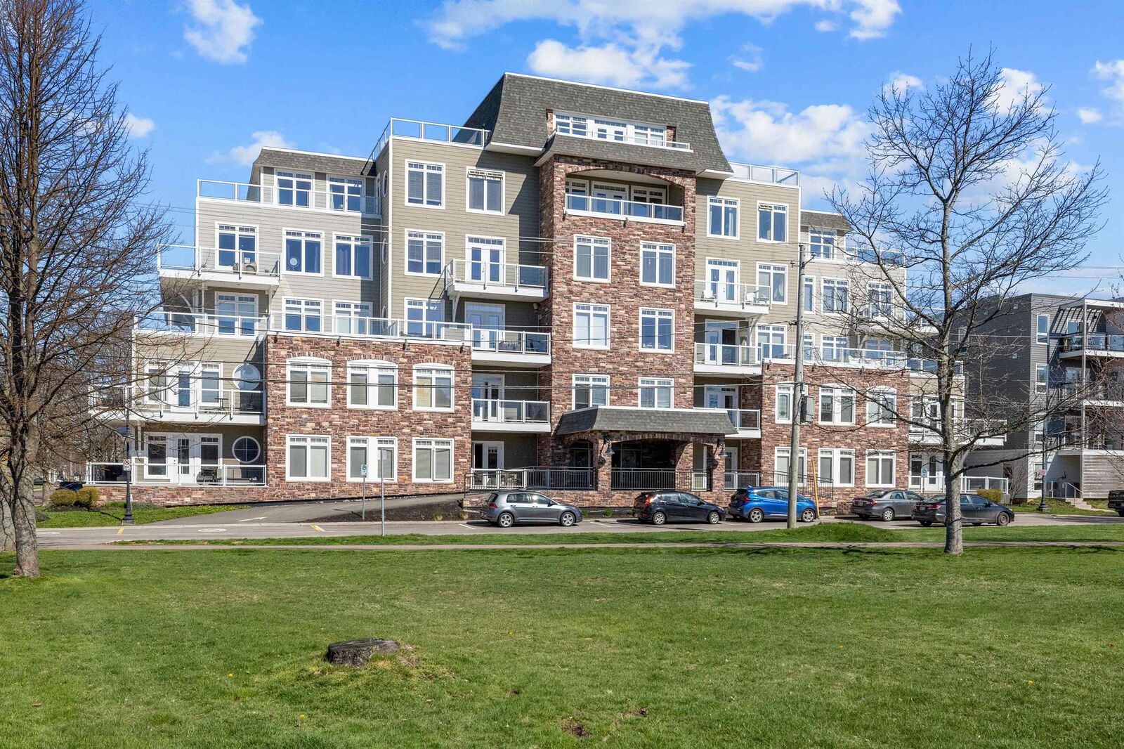 Property Photo:  41 Richmond Street 501  PE C1A 1H6 