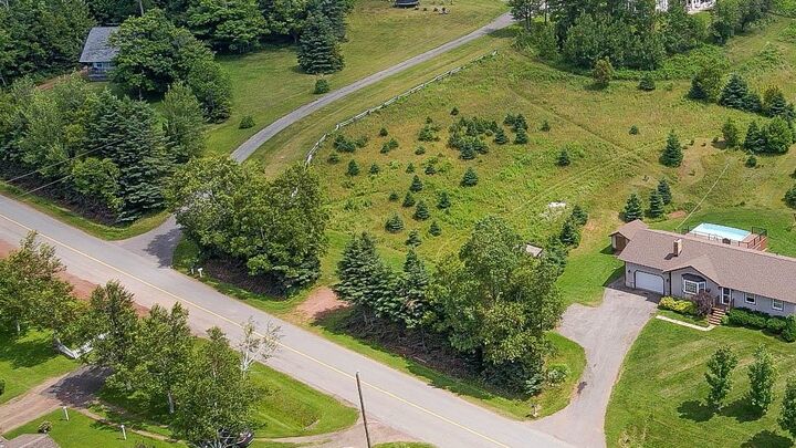 Property Photo:  1900 Clarkin Road  PE C0A 1Y0 