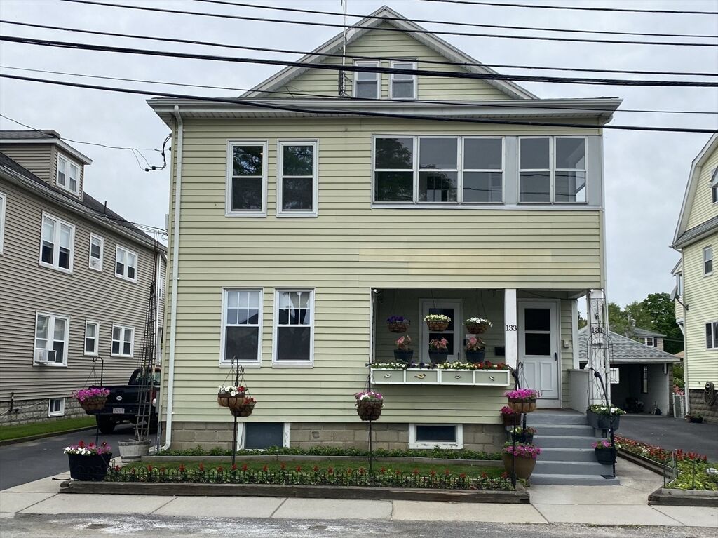 Property Photo:  131 Evans Street 131  MA 02472 