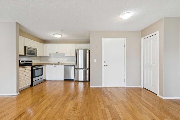 Property Photo:  550 Prominence Rise SW 120  AB T3H 5J1 