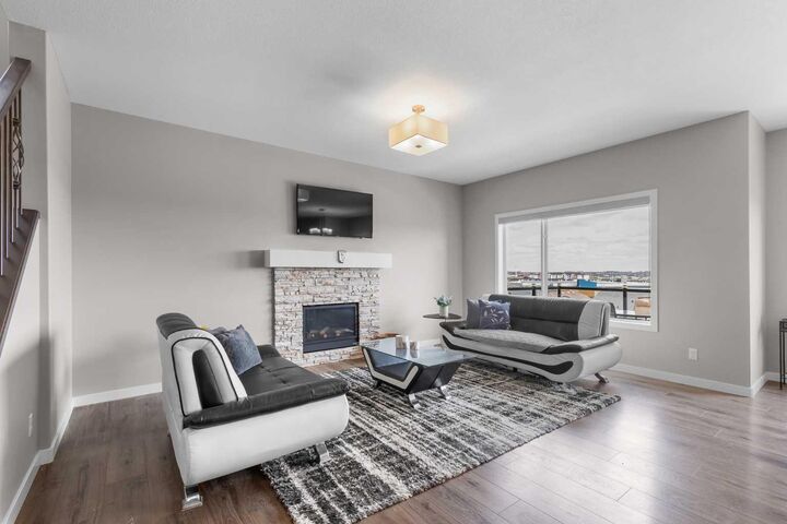 Property Photo: 247 Hillcrest Heights SW AB T4B 3Z2