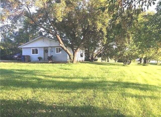 Property Photo: 9930 103 Avenue AB T0A 2T0