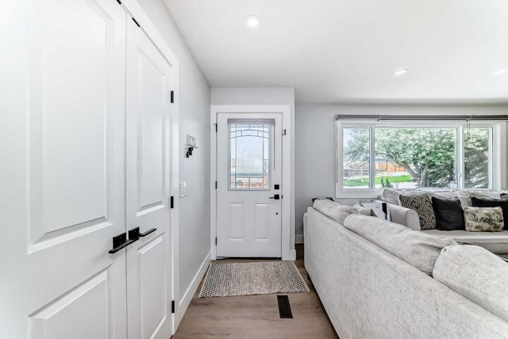 Photo de la propriété: 12 Rundleson Way NE AB T1Y 3N6