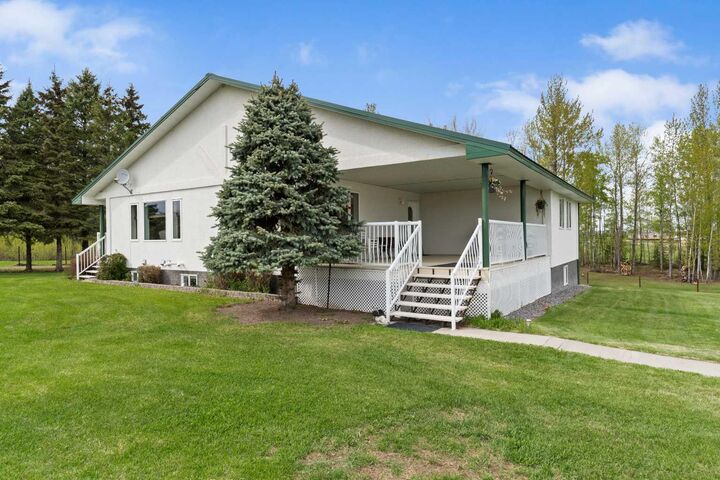 101070 Township Road 594 — photo 1