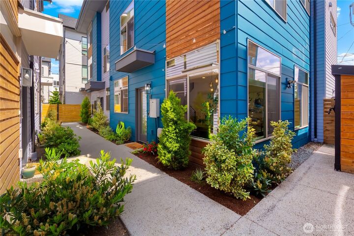 Property Photo:  8027  Mary Avenue NW D  WA 98117 