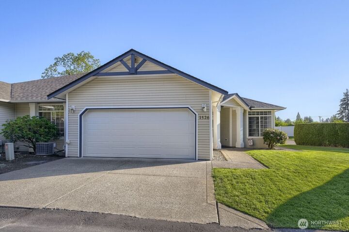 Property Photo:  1526  135th Street E  WA 98445 