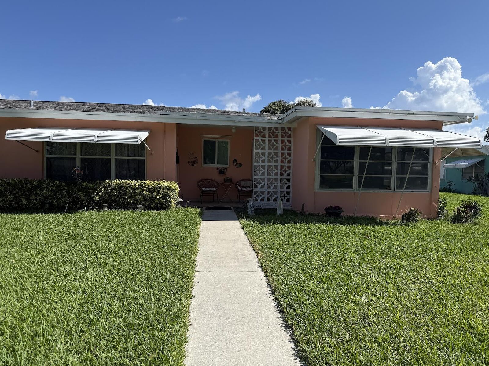 Property Photo: 255 South Boulevard FL 33435