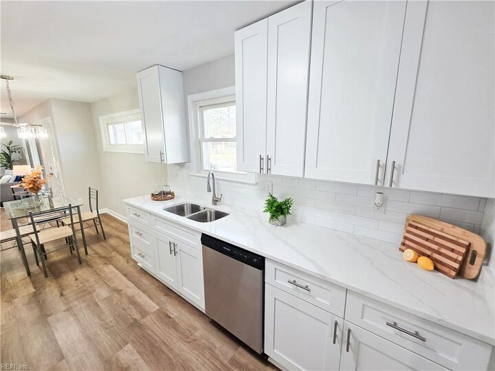 Property Photo: 1403 Hodges Ferry Rd VA 23701