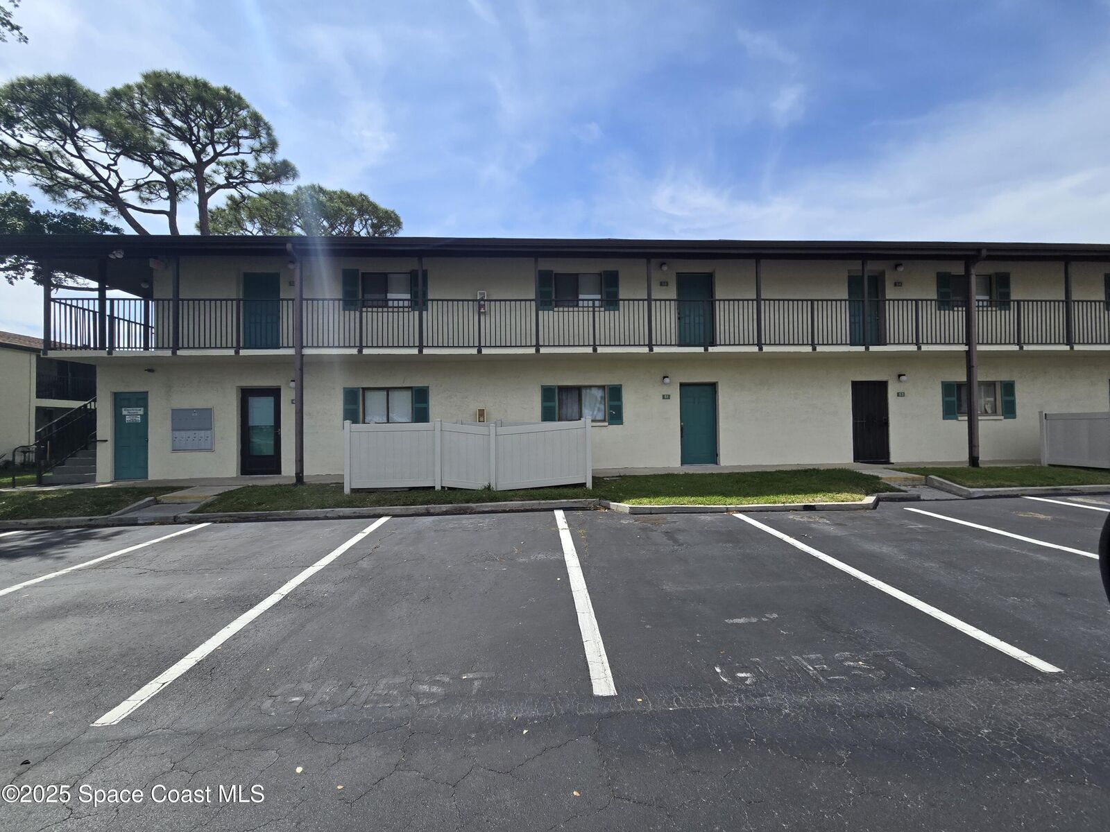 Property Photo:  505 Landings Way  FL 32952 