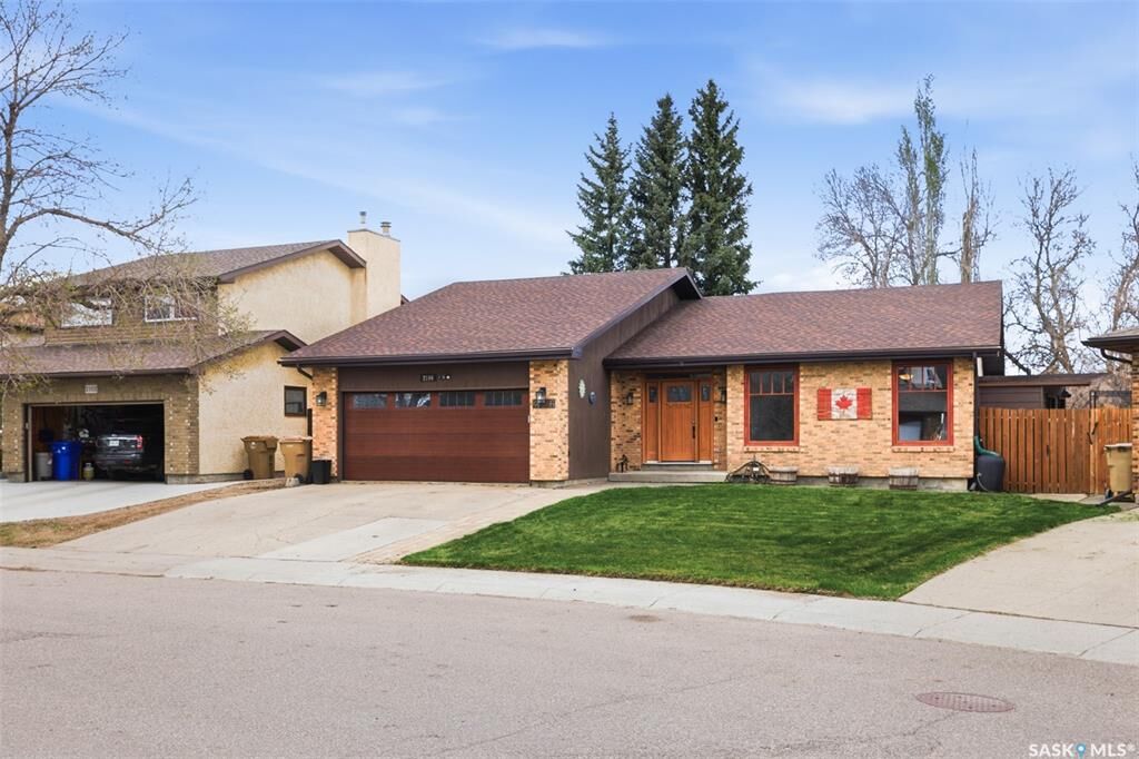 Property Photo: 2106 Styles Crescent SK S4V 0P9