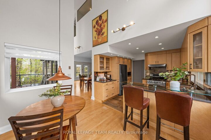 Property Photo: 1965 Bromley Road ON K2A 1C3