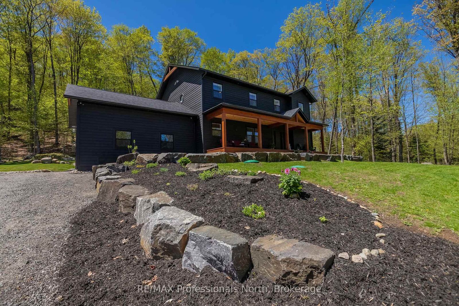 Property Photo: 29 Natures Way ON P1H 0B4