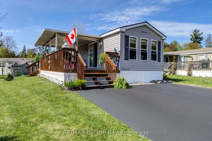 14 Kenora Trail — photo 1