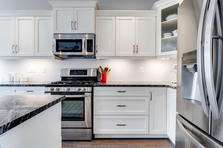 Property Photo: 8 Wisteria Lane ON N9Y 0E3