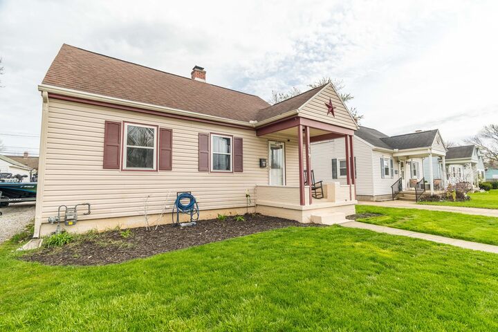 Property Photo: 119 Morehead Street OH 45373