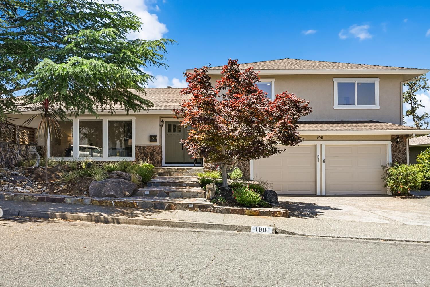 Property Photo:  190 Drakewood Place  CA 94947 