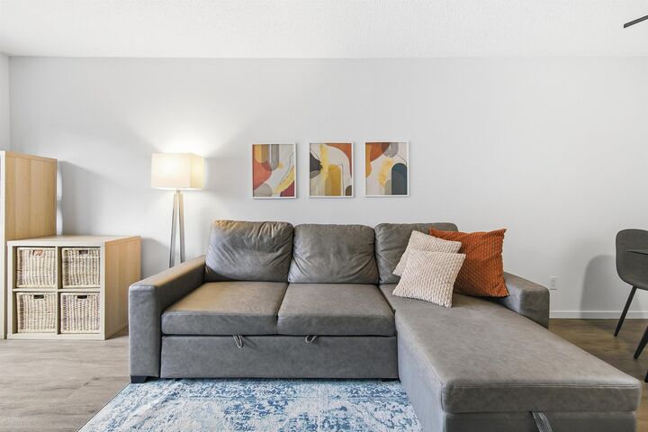 Property Photo:  1050 Howie Avenue 305  BC V3J 1T6 