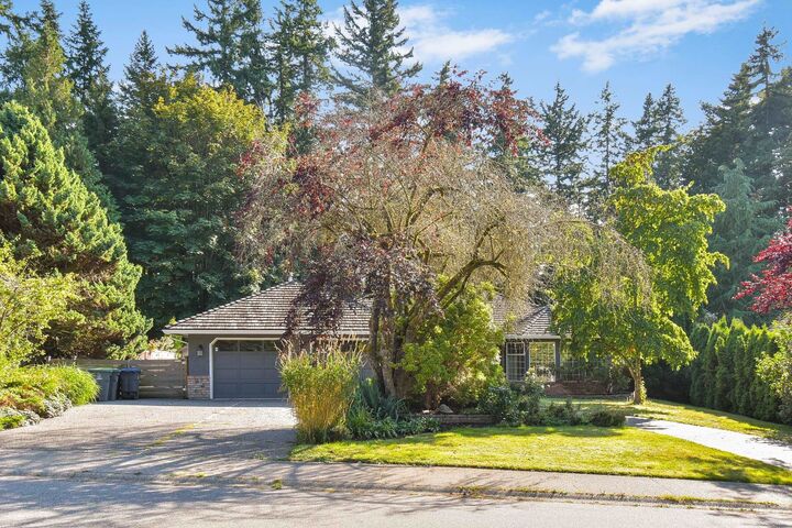 13056 22A Avenue — photo 1