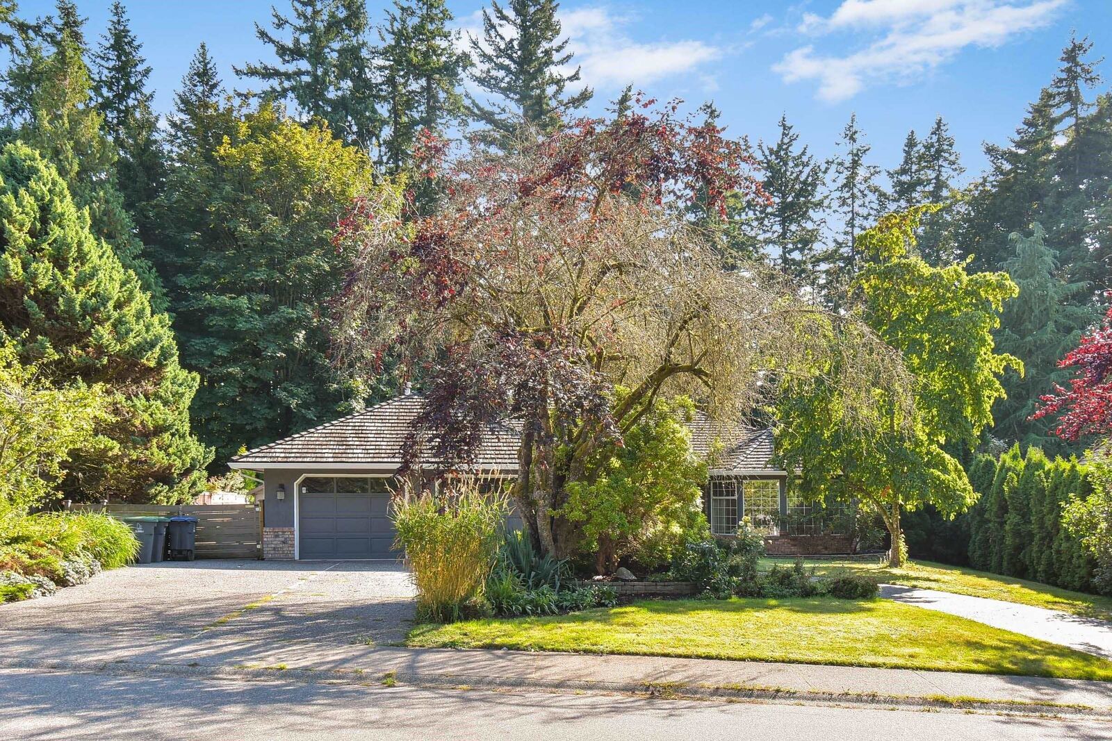 Property Photo: 13056 22A Avenue BC V4A 8Y4
