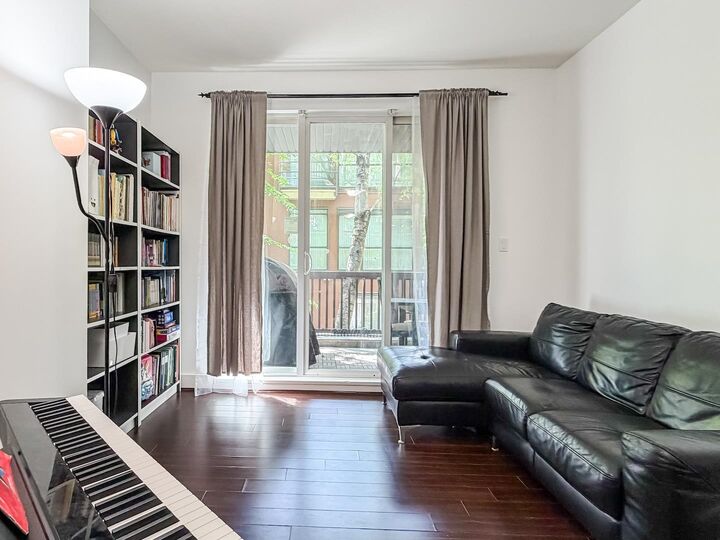 Property Photo: 9233 Ferndale Road 116 BC V6Y 1X4