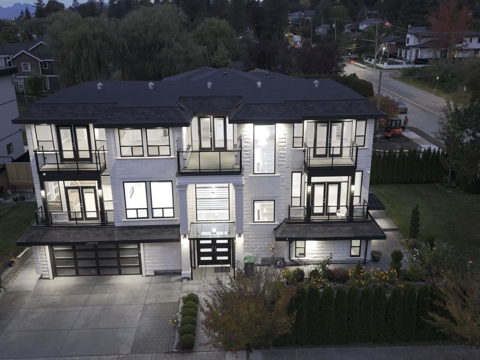 Property Photo: 17997 56A Avenue BC V3S 5H4