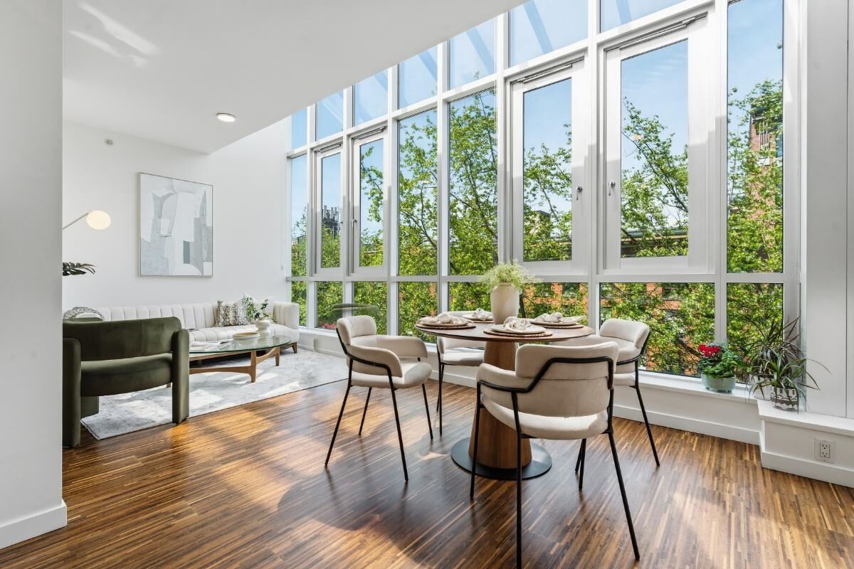 Property Photo: 36 Water Street 609 BC V6B 0B7