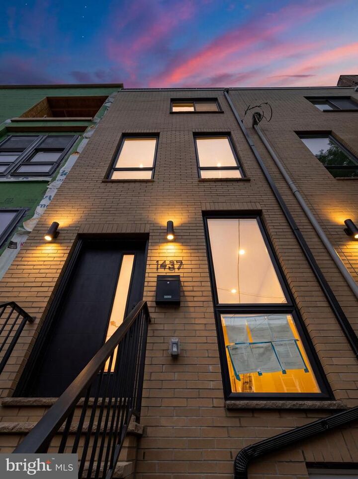 Property Photo:  1437 S 8th Street  PA 19147 
