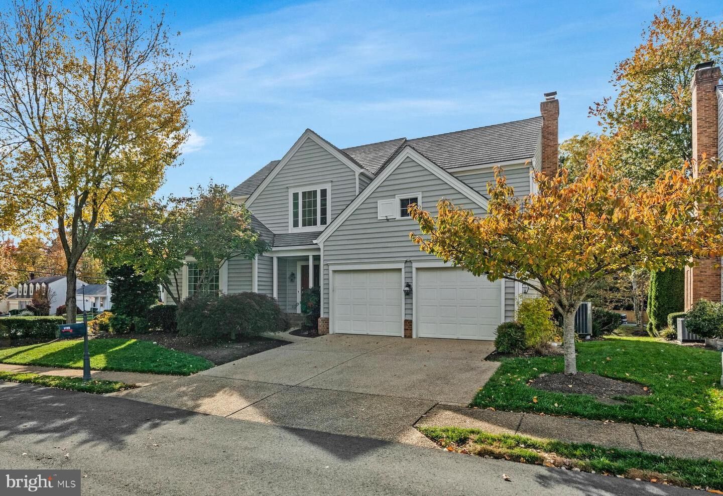 Property Photo:  9733 Hidden Valley Road  VA 22181 
