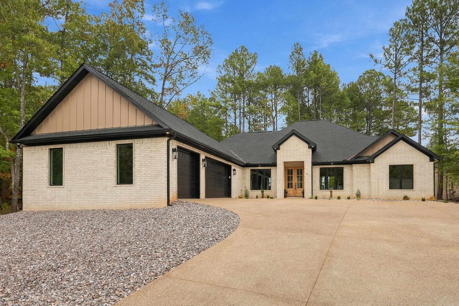 Property Photo:  81 Elcano Drive  AR 71909 