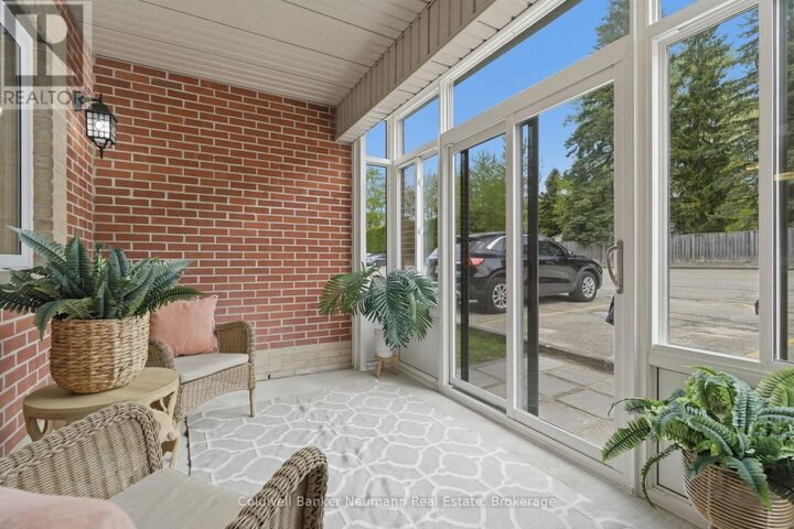 Property Photo:  440 Durham Street West 102  ON N0G 2L1 