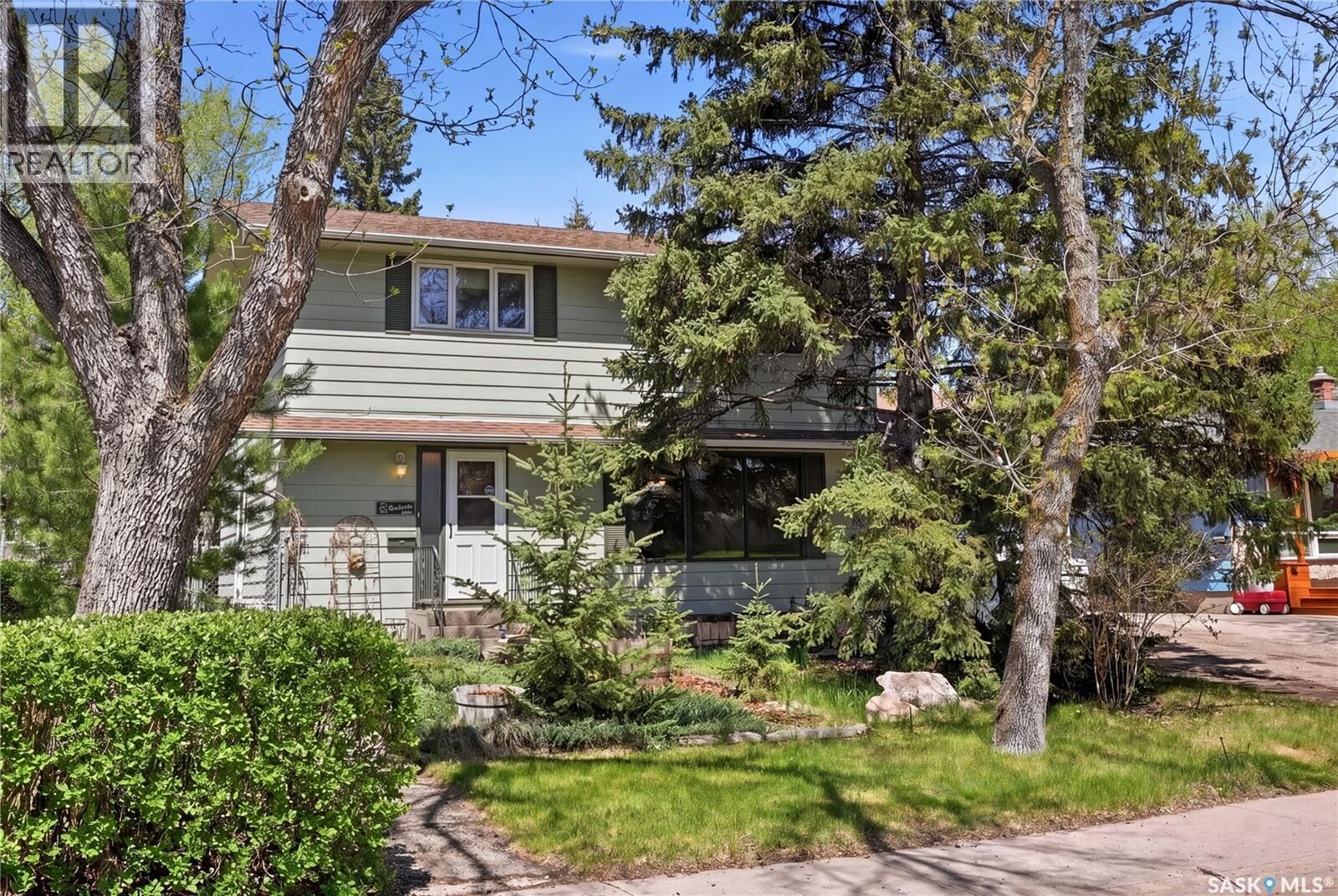 Property Photo: 2338 Easthill SK S7J 3E5