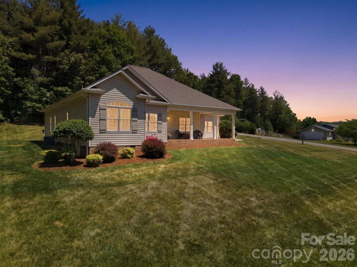 Property Photo:  23 Moser Circle  NC 28681 