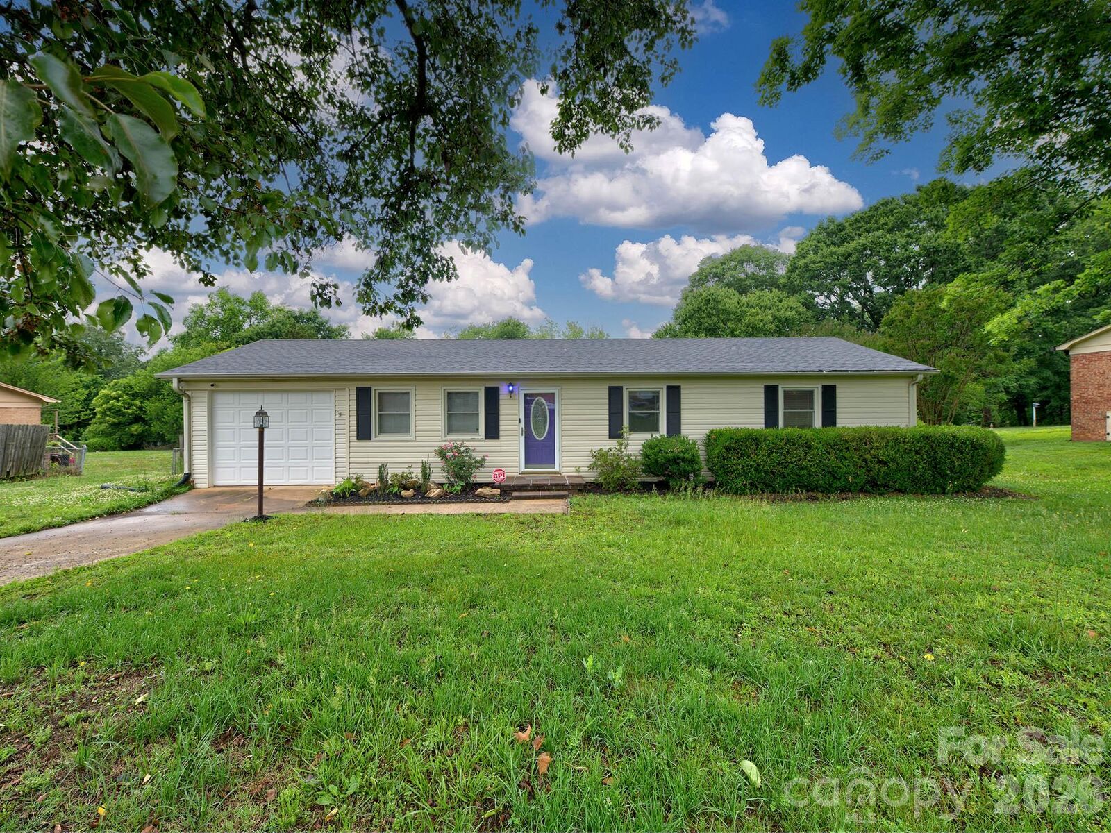 Property Photo: 109 Oxford Street NC 28152