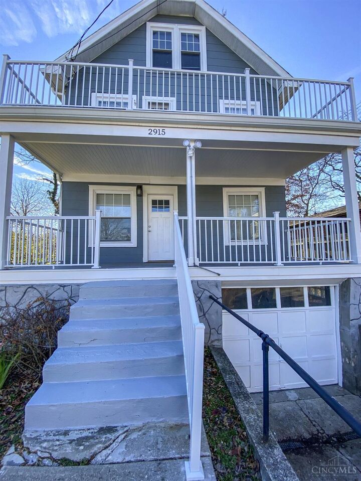 Property Photo:  2915 Minto Avenue  OH 45208 
