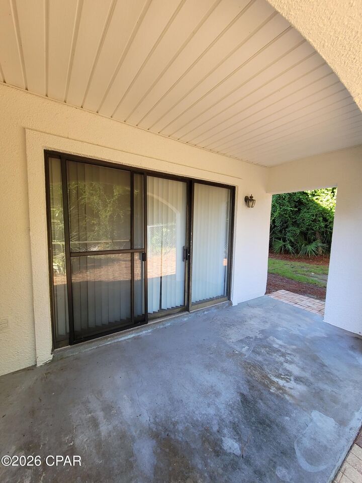 Property Photo: 8730 Thomas Drive 101 FL 32408