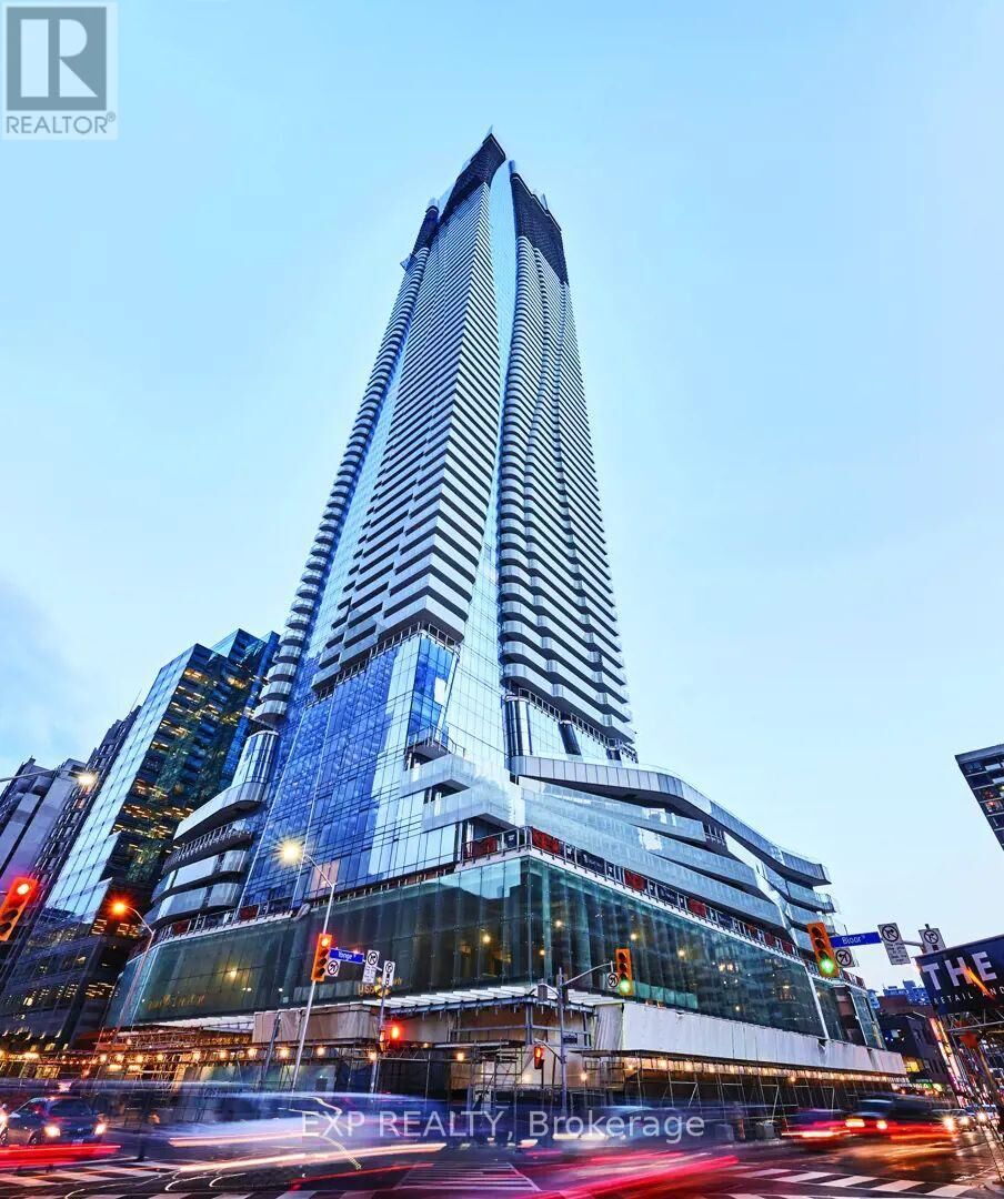 Property Photo:  1 Bloor Street 2806  ON M4W 0A8 