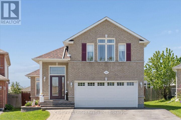 Property Photo: 122 Parcells Crescent ON K9K 2R2