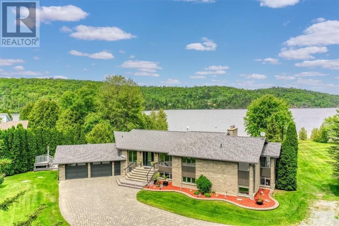 Property Photo: 176 Wuorinen Road ON P3Y 1H8