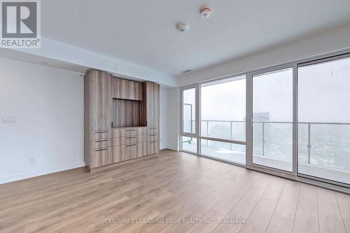 Property Photo:  501 Yonge Street 5102  ON M4Y 0G8 