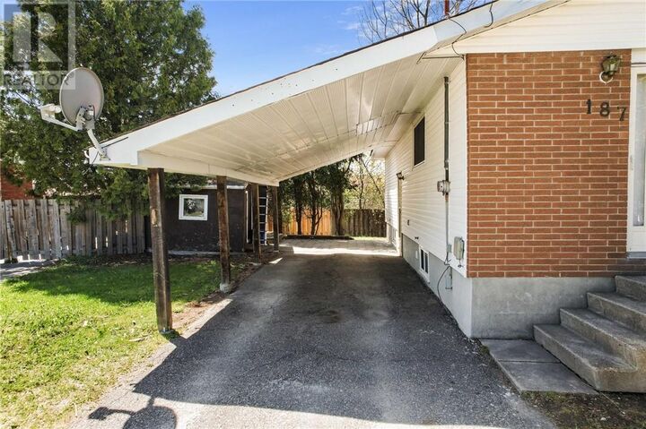 Property Photo:  187 Imperial Drive  ON P3L 1K2 