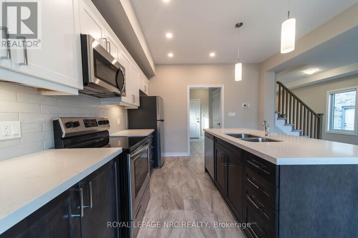 Property Photo:  1217 Uppers Lane  ON L0S 1A0 