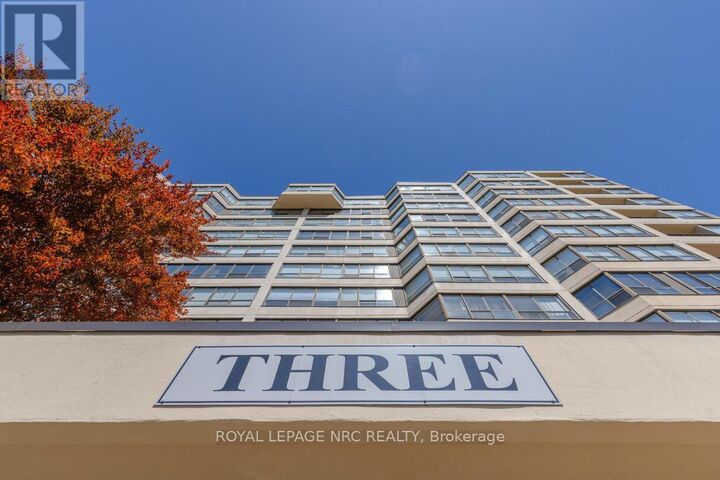Property Photo:  3 Towering Heights Boulevard 804  ON L2T 4A4 