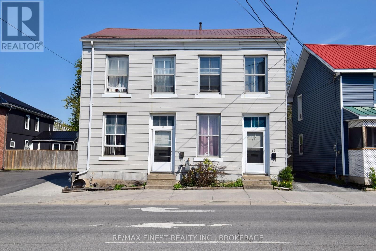 Property Photo:  9-11 Bridge Street East  ON K7R 1J5 