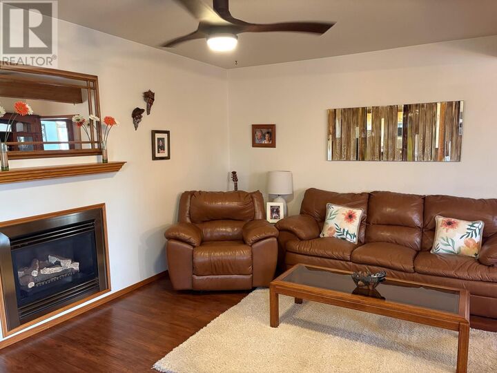 Property Photo:  404 Superior St  ON P0X 1C0 