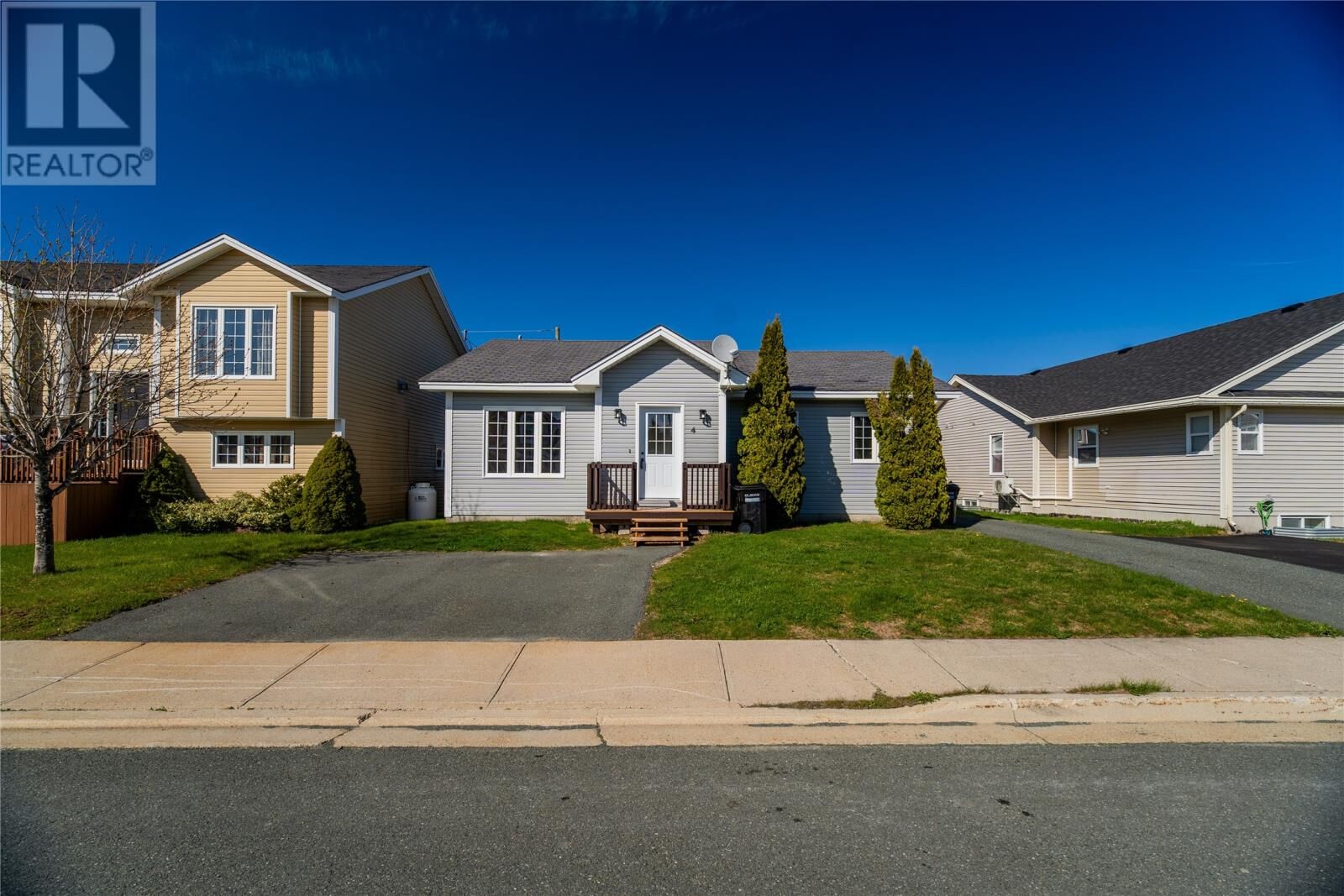 Property Photo:  4 Parkview Crescent  NL A1H 1B5 