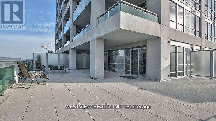 Property Photo: 16 Brookers Lane 405 ON M8V 0A5