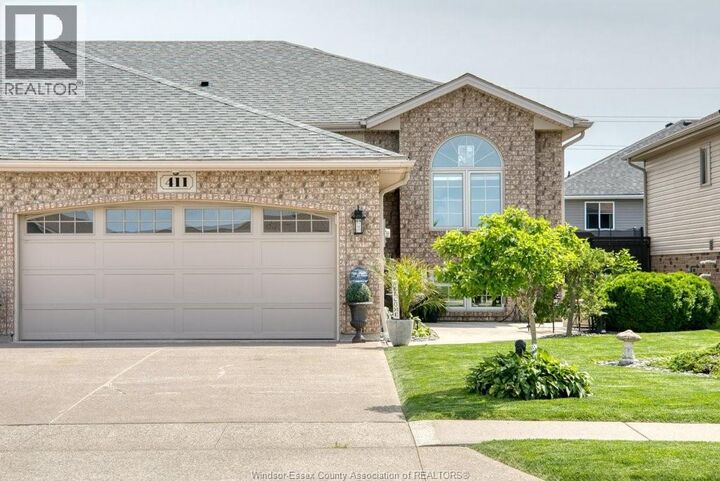 Property Photo:  411 Rosewood Drive  ON N8L 1B9 
